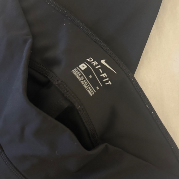 Nike Ankle Leggings - Picture 2 of 2